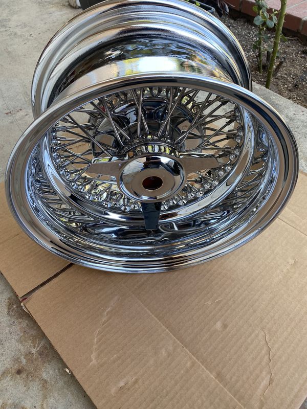 Zenith Wire Wheels 13x7 Canted Knockoffs Casted Daytons for Sale in San ...