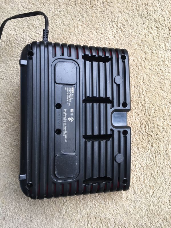 Like new Black and Decker 36v dual battery charger XRC360 charges lawn
