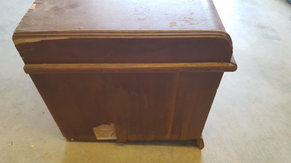 franklin nursery storage chest