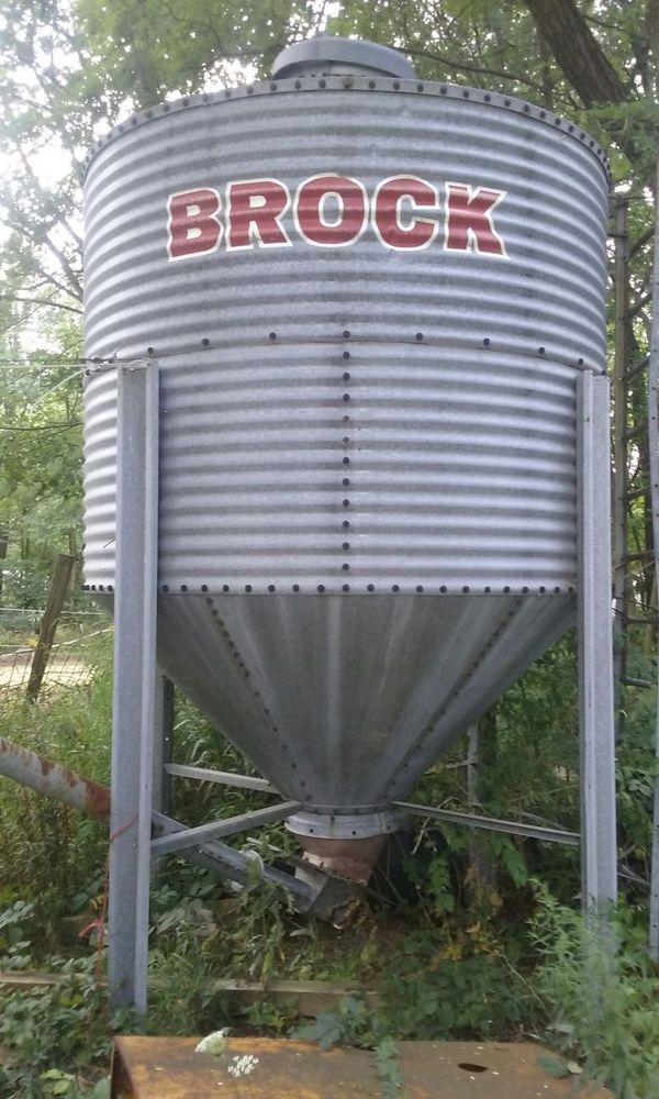 Brock grain bin with auger for Sale in Medina, OH OfferUp