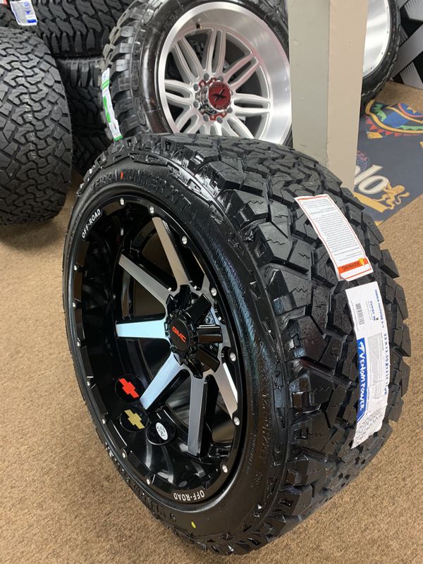 22x12 offroad wheels in venom power tires 2854522 brand new or 33s