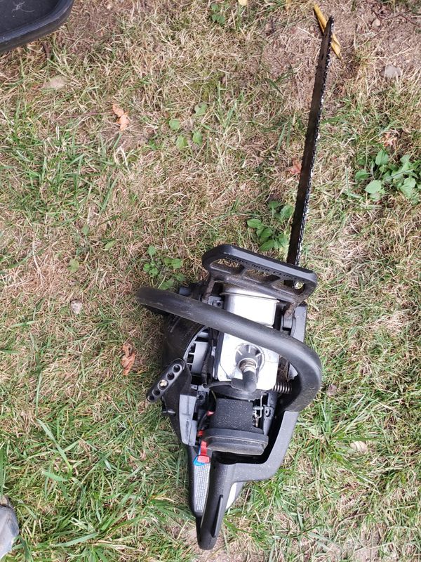 42cc Craftsman Chainsaw for Sale in Des Moines, WA - OfferUp