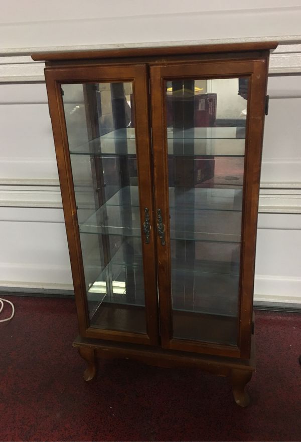 Small Antique Curio with Light for Sale in Henderson, NV OfferUp
