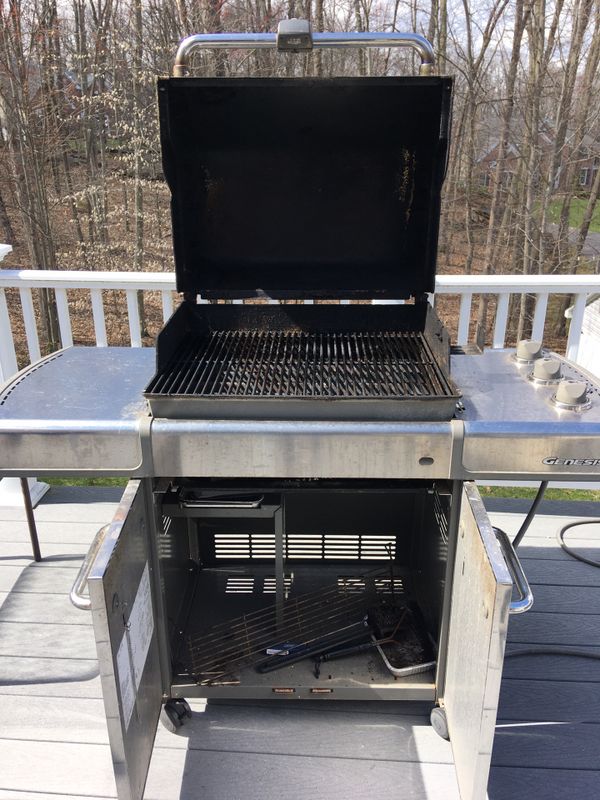 er Genesis grill natural gas hookup for Sale in Glastonbury, CT