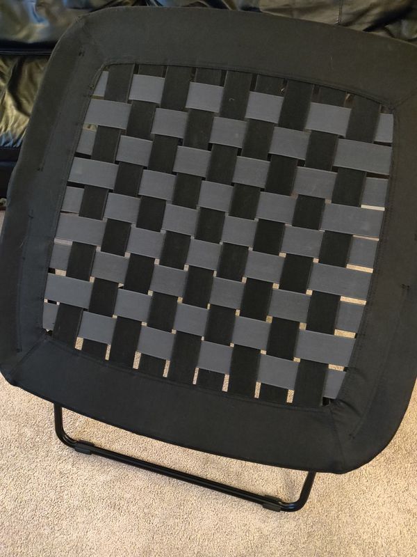 Folding chair - springy bungee waffle fold up chair for Sale in Seattle