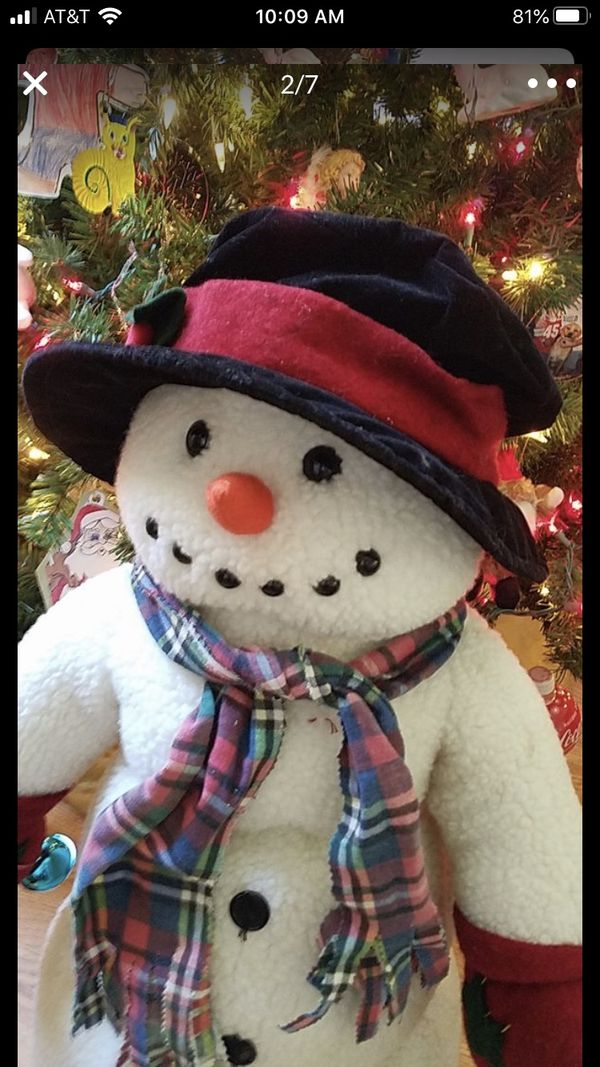 christmas stuffed snowman