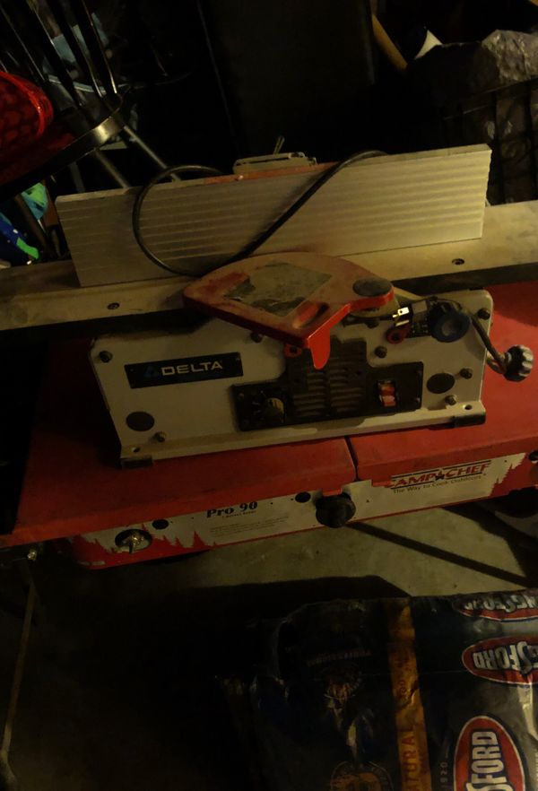 Delta shopmaster jt160 bench jointer for Sale in Bremerton, WA OfferUp