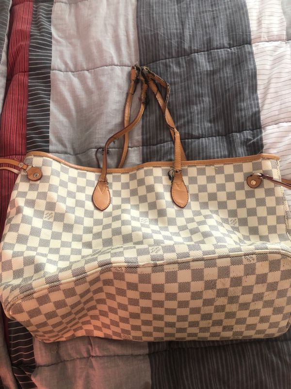 Louis Vuitton bag for Sale in Fort Lauderdale, FL - OfferUp