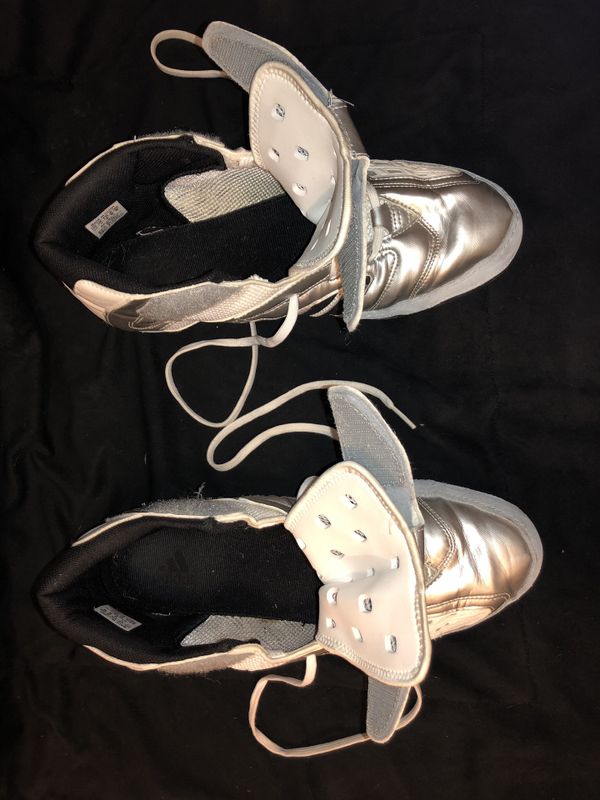 ADIDAS VAPORSPEED II HENRY CEJUDO SIGNATURE WRESTLING SHOES for Sale in Carrollton, TX - OfferUp