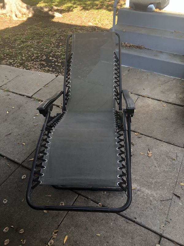 Chaise lounge/camping chair for Sale in San Diego, CA - OfferUp