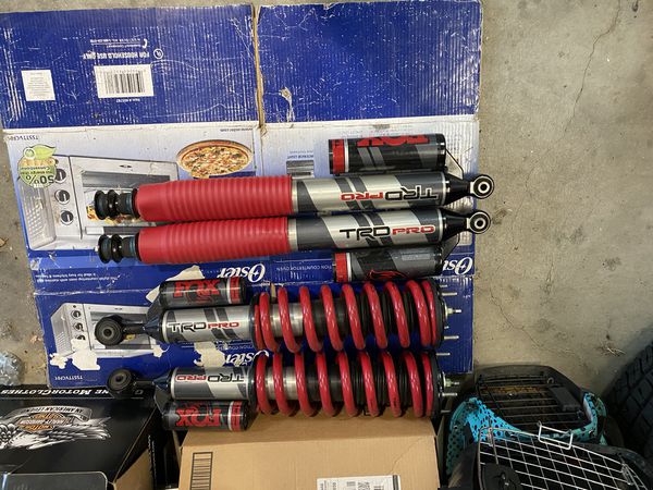 2020 tundra TRD Pro Crew Max OEM front & rear shocks for Sale in