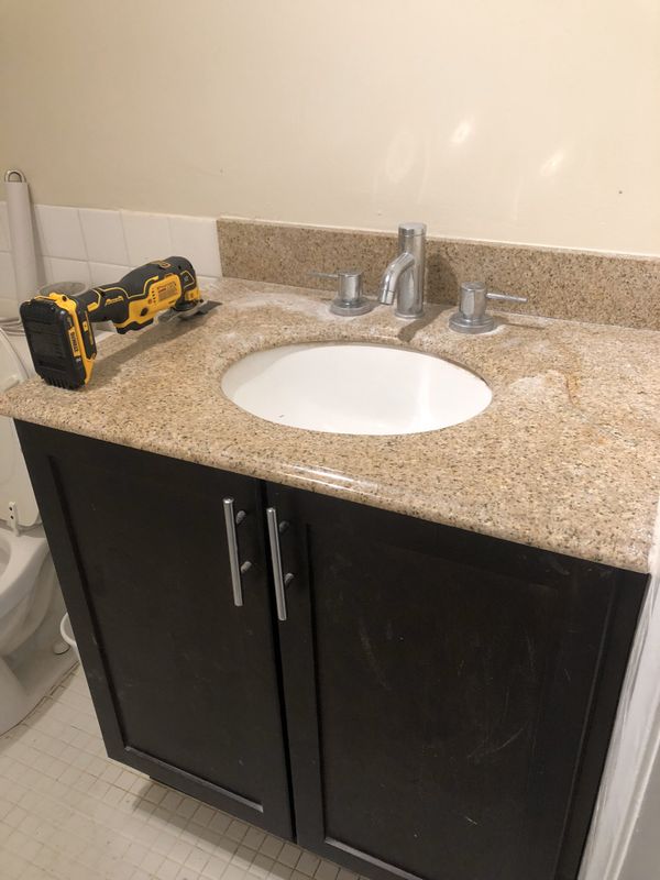 Vanity top 31x22 faucet sink backsplash for sale in miami fl