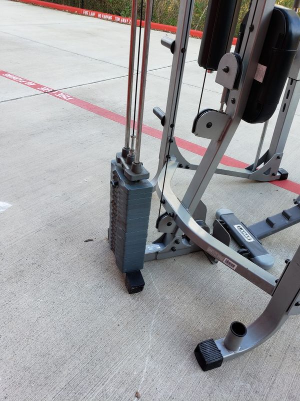 Nautilus Heavy Duty Smith Machine Home Gym w/ 415 LBS Weight Set. CAN