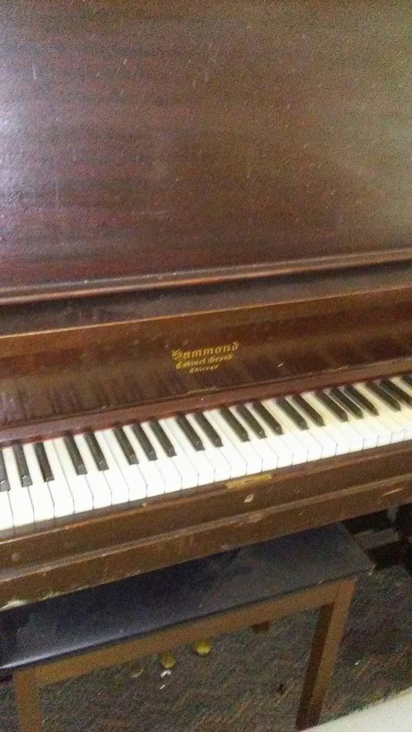 1880 Hammond upright piano for Sale in Colorado Springs, CO - OfferUp