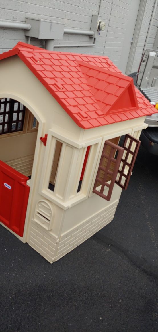 little tikes cape cottage house