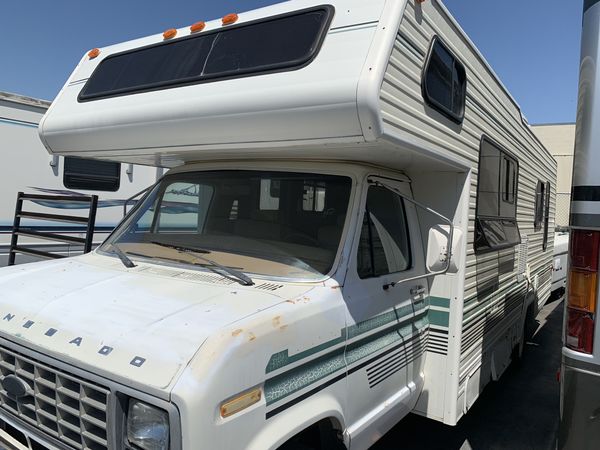 1986 Minnie Winnie 25 Ft. for Sale in Rancho Cucamonga, CA - OfferUp