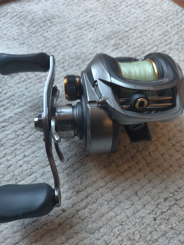 Bass Pro Shops Pro Qualifier bait caster right hand, retail 100 for Sale in WA OfferUp