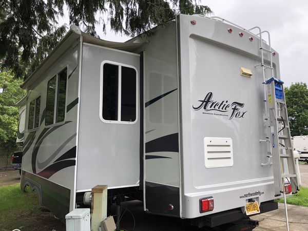 2017 Arctic Fox 29-5k 5th Wheel RV for Sale in Portland, OR - OfferUp