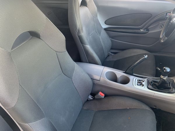 2002 Toyota Celica, 5-speed, manual transmission for Sale in Phoenix