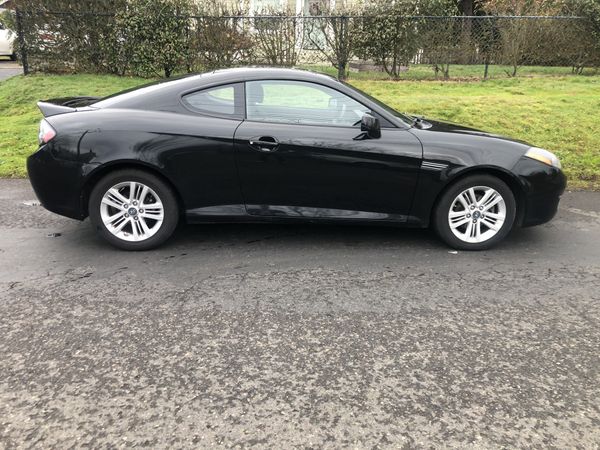 2008 Hyundai tiburon gs 87xxx for Sale in Portland, OR - OfferUp