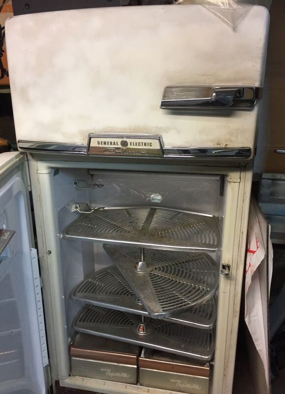 Vintage general electric combination custom fridge/freezer nine for