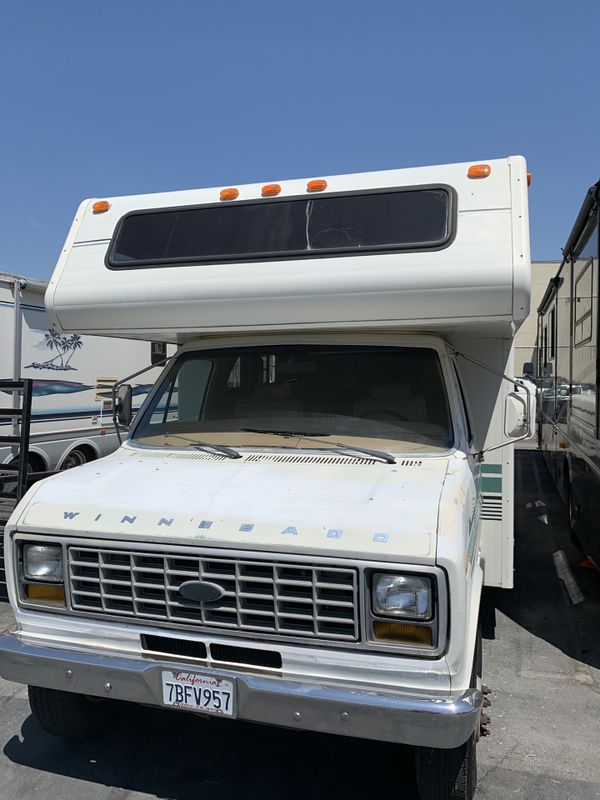 1986 Minnie Winnie 25 Ft. for Sale in Rancho Cucamonga, CA - OfferUp