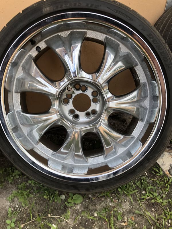 20'' universal rims with tires for Sale in Miami, FL OfferUp