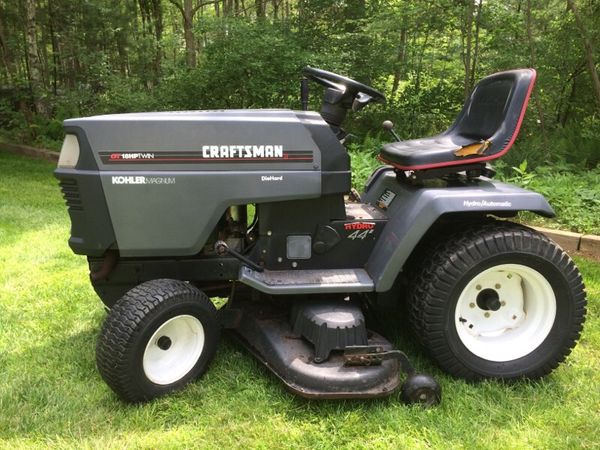 Craftsman GT6000 Tractor, 18hp 2cyl, 44