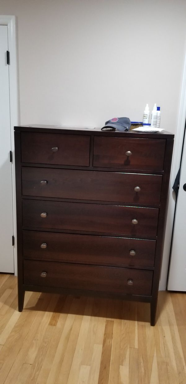 Vermont Tubbs Chestnut 6 Drawer Dresser For Sale In Short Hills