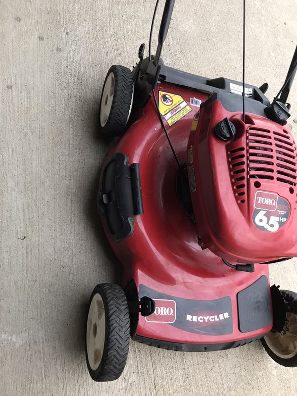 Toro recycler personal pace self propelled lawn mower for Sale in New