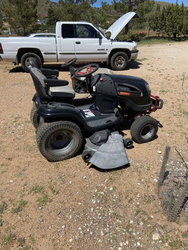 2001 and 2011 Sears Craftsman riding lawn mowers for Sale in Acton, CA