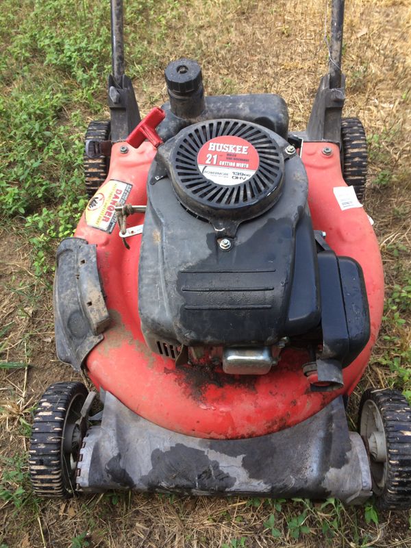 Huskee 21 inch cut push mower runs great for Sale in Athens, TX OfferUp