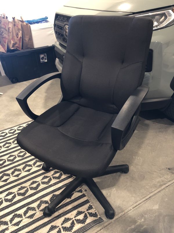Staples Office Chair for Sale in Fullerton, CA OfferUp