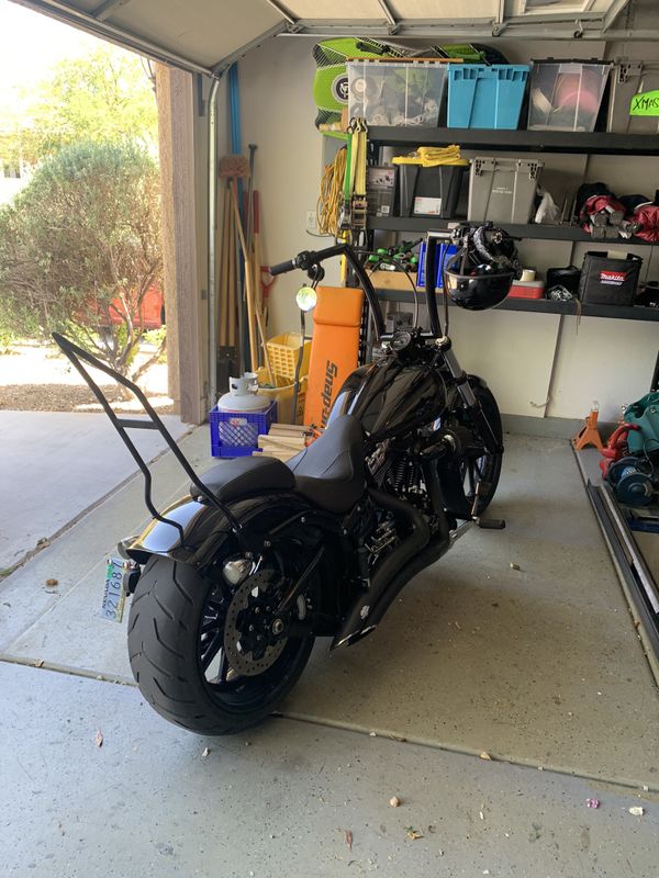 2015 Harley Breakout sissy bar and fender struts for Sale in Las Vegas