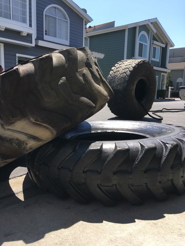 Large strongman Crossfit spartan training tires for Sale