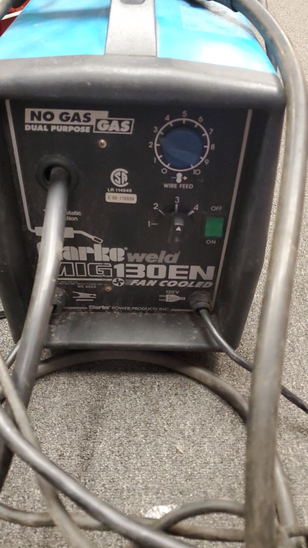 Clarke weld mig 130en welder w/argon tank for Sale in Delray Beach, FL