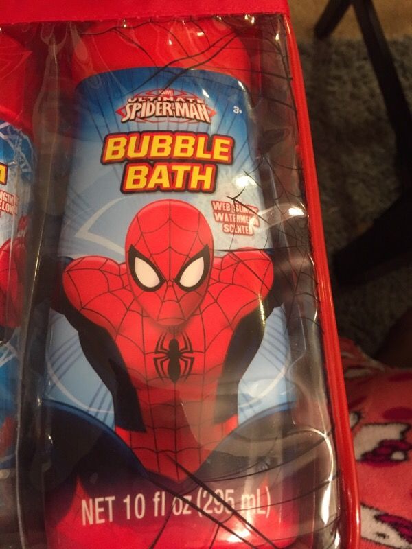 ULTIMATE SPIDERMAN BODY WASH SET for Sale in Downers Grove, IL OfferUp