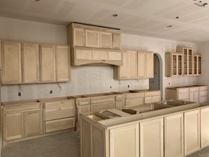 New and Used Kitchen cabinets for Sale in Fort Worth, TX 