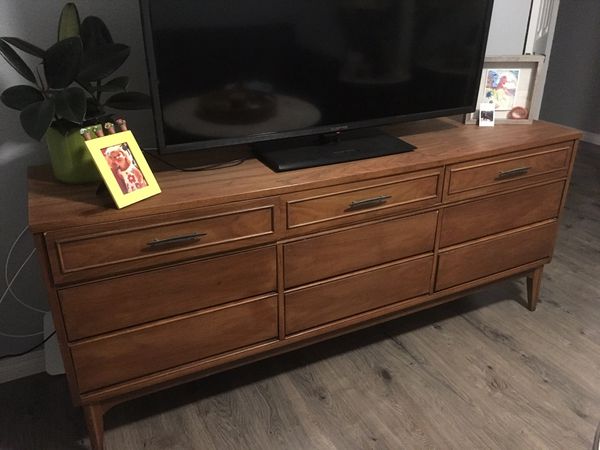 Mid Century Modern 1950s Dixie 9 Drawer Lowboy Credenza For Sale
