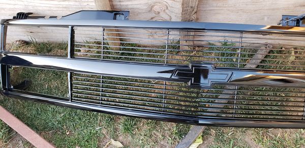 OBS Chevy Grill for Sale in Oxnard, CA - OfferUp