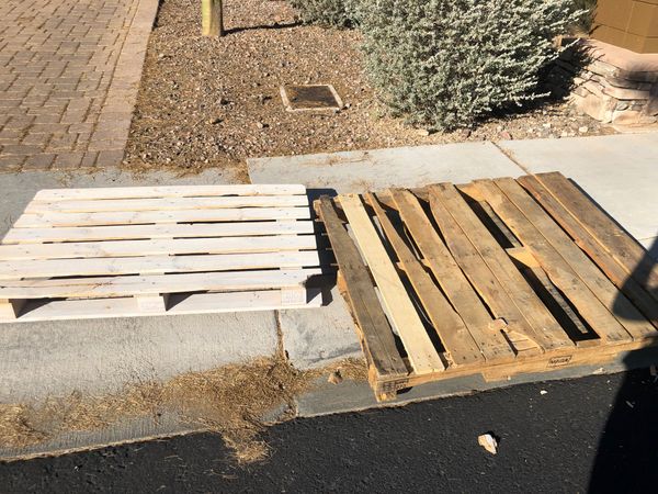Free wood pallets for Sale in Phoenix, AZ - OfferUp