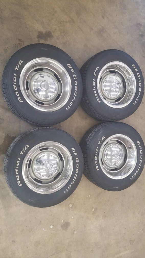 Chevy 5 lug 15" Rally wheels and tires for Sale in Seattle, WA - OfferUp