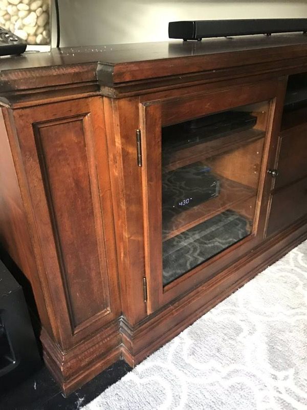 Ethan Allen Cambridge Media for Sale in New York, NY OfferUp