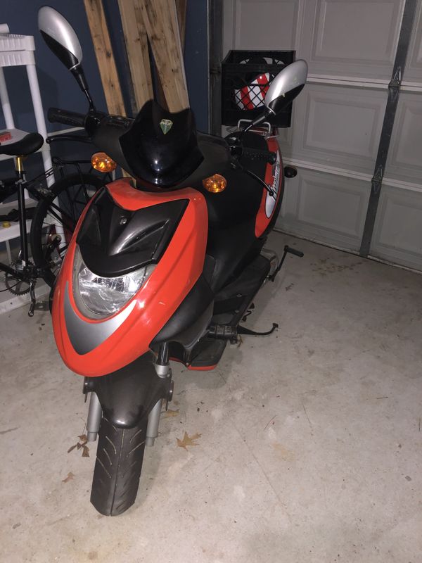 150cc moped scooter for Sale in Houston, TX OfferUp