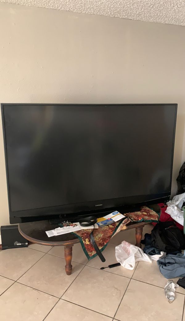 Mitsubishi 80 inch flat screen TV for Sale in Houston, TX OfferUp