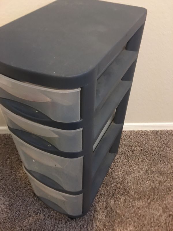 4 drawer Rubbermaid storage for Sale in Avondale, AZ OfferUp
