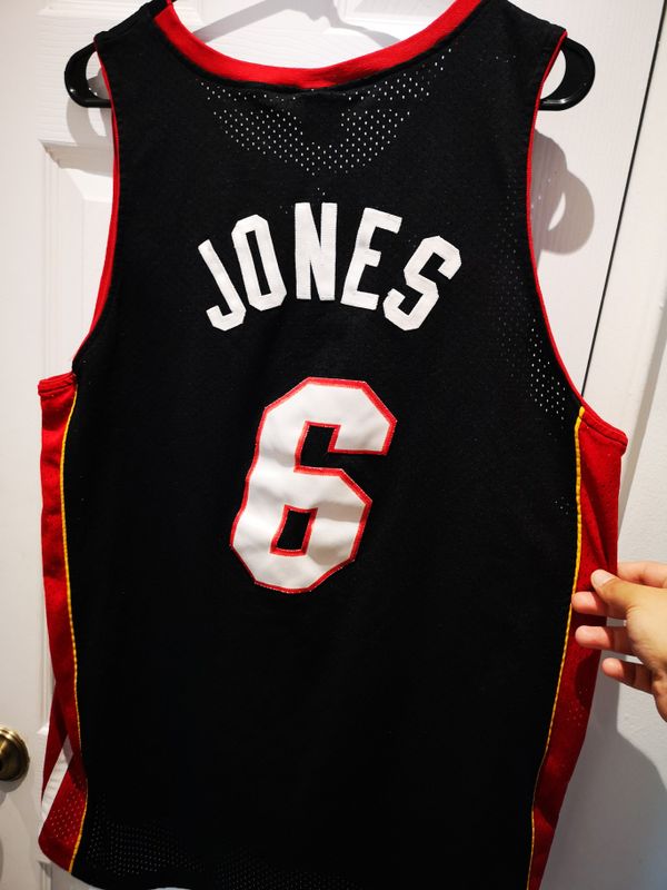 eddie jones lakers jersey