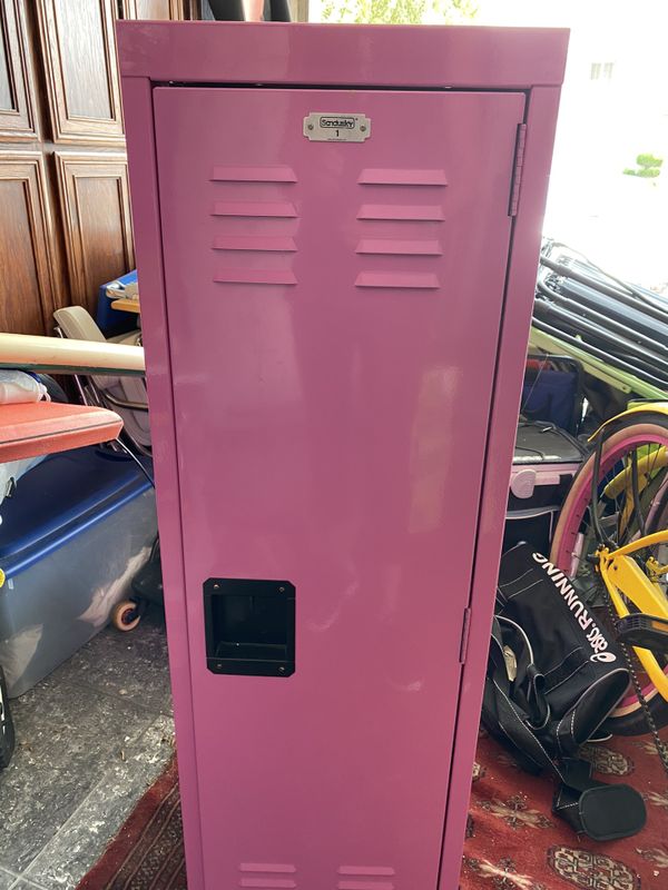Pink locker storage unit for Sale in HUNTINGTN BCH, CA OfferUp