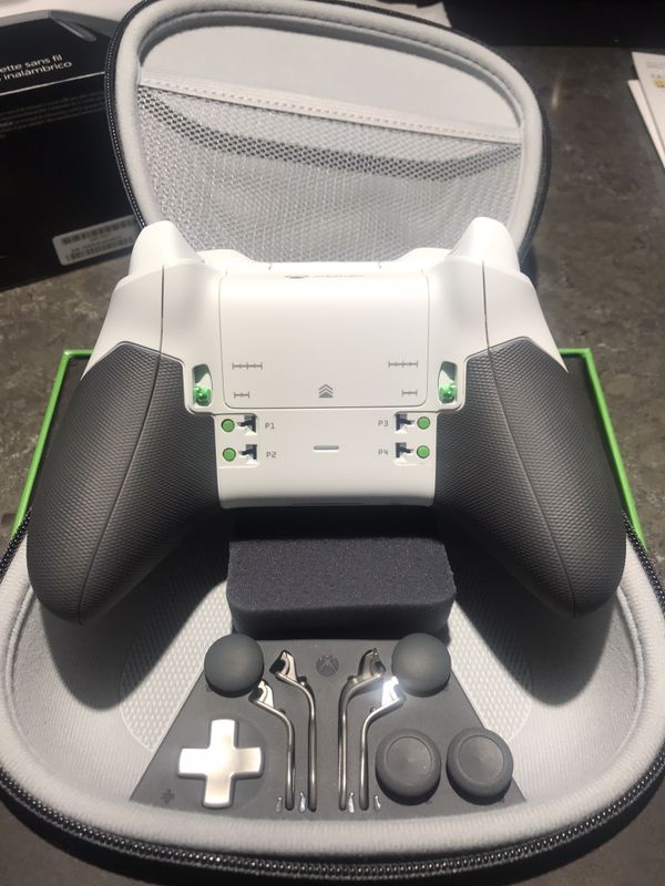 Xbox one Elite controller WITH 1 YEAR WARRANTY STICKER for Sale in