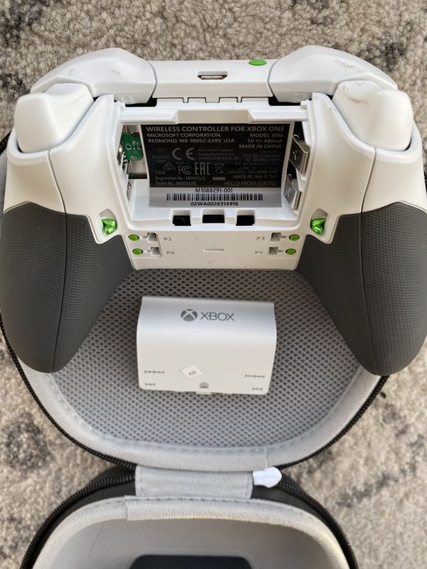 elite controller charging stand